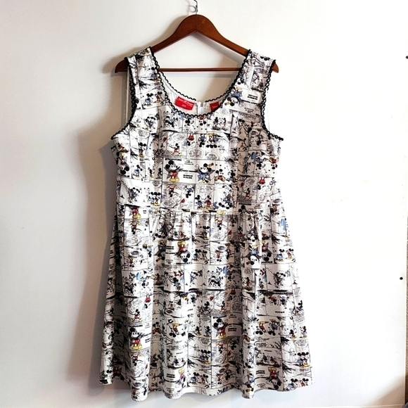 Disney Stitch Shoppe by Loungefly Mickey Mouse Comic Print Dress - Picture 1 of 6